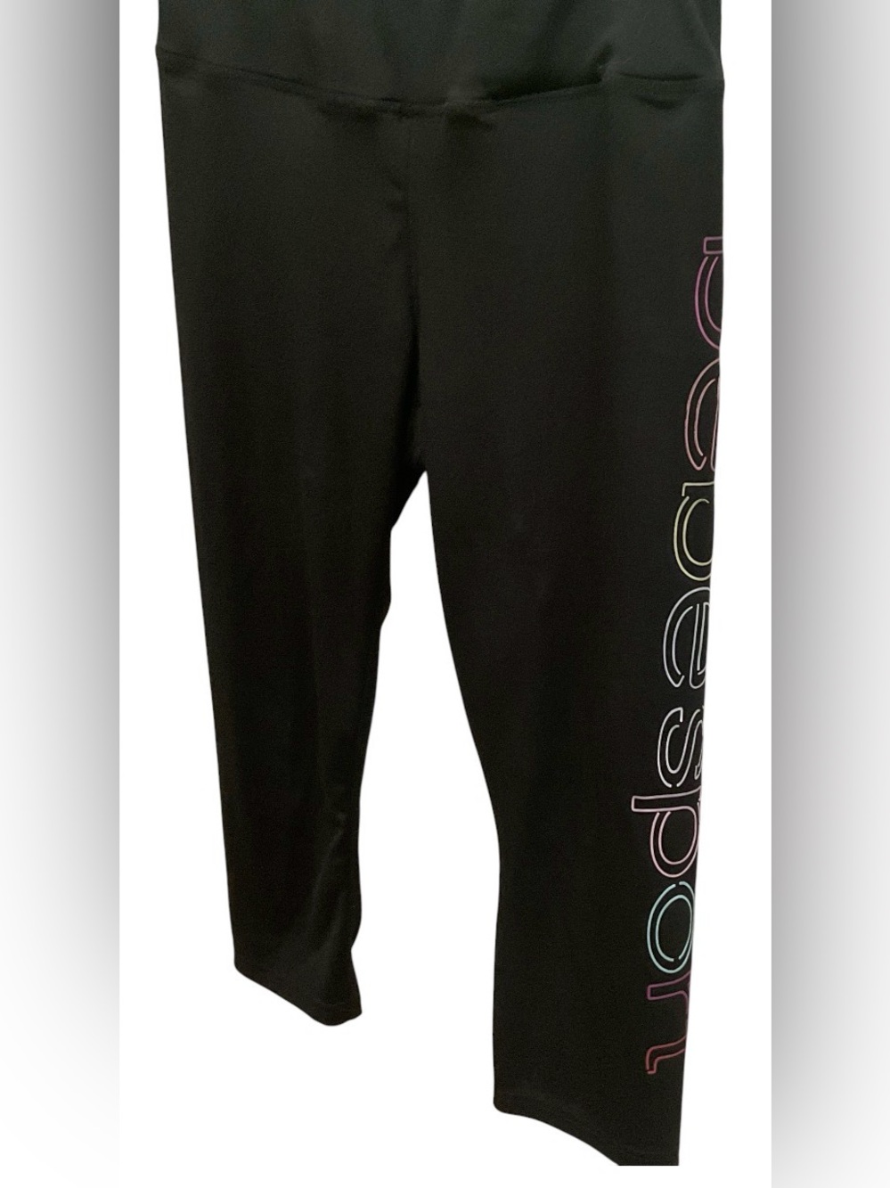 BEBE Sport Logo Rainbow Lites Black Capris Sz M Women's Work out High Waist